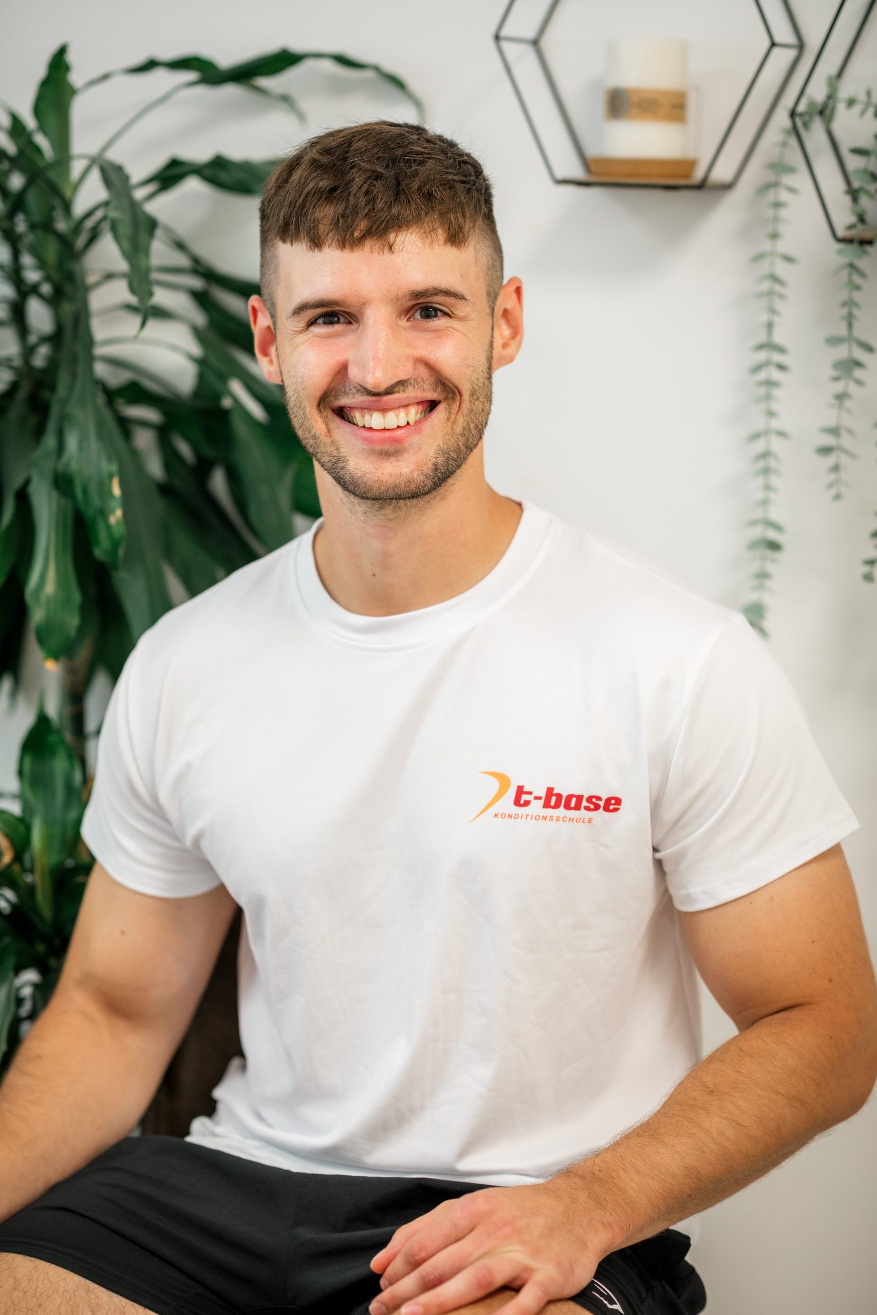 Jan Strüber – t-base Konditionsschule